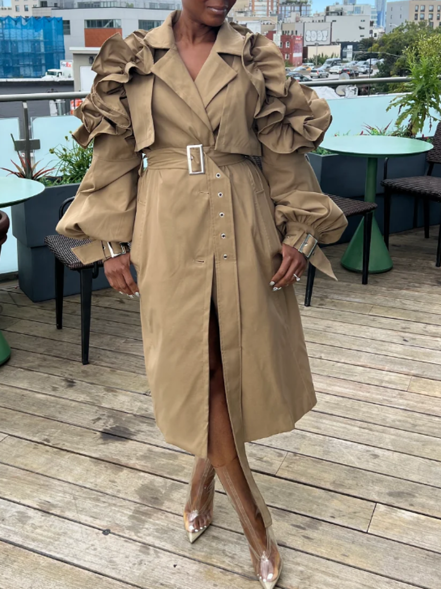 Three-Dimensional Ruffled Jacket