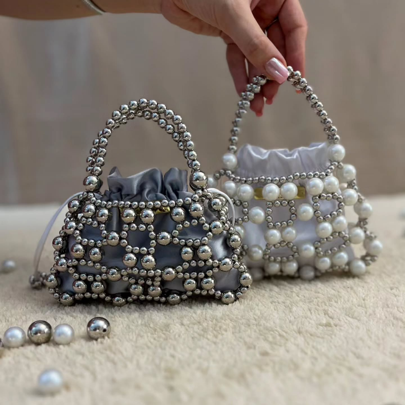 Chill Occasion Clutch