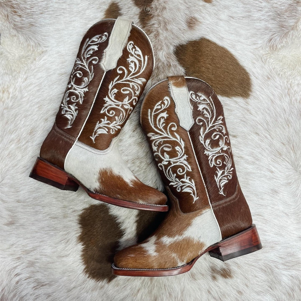 Honey Bulldog Boots