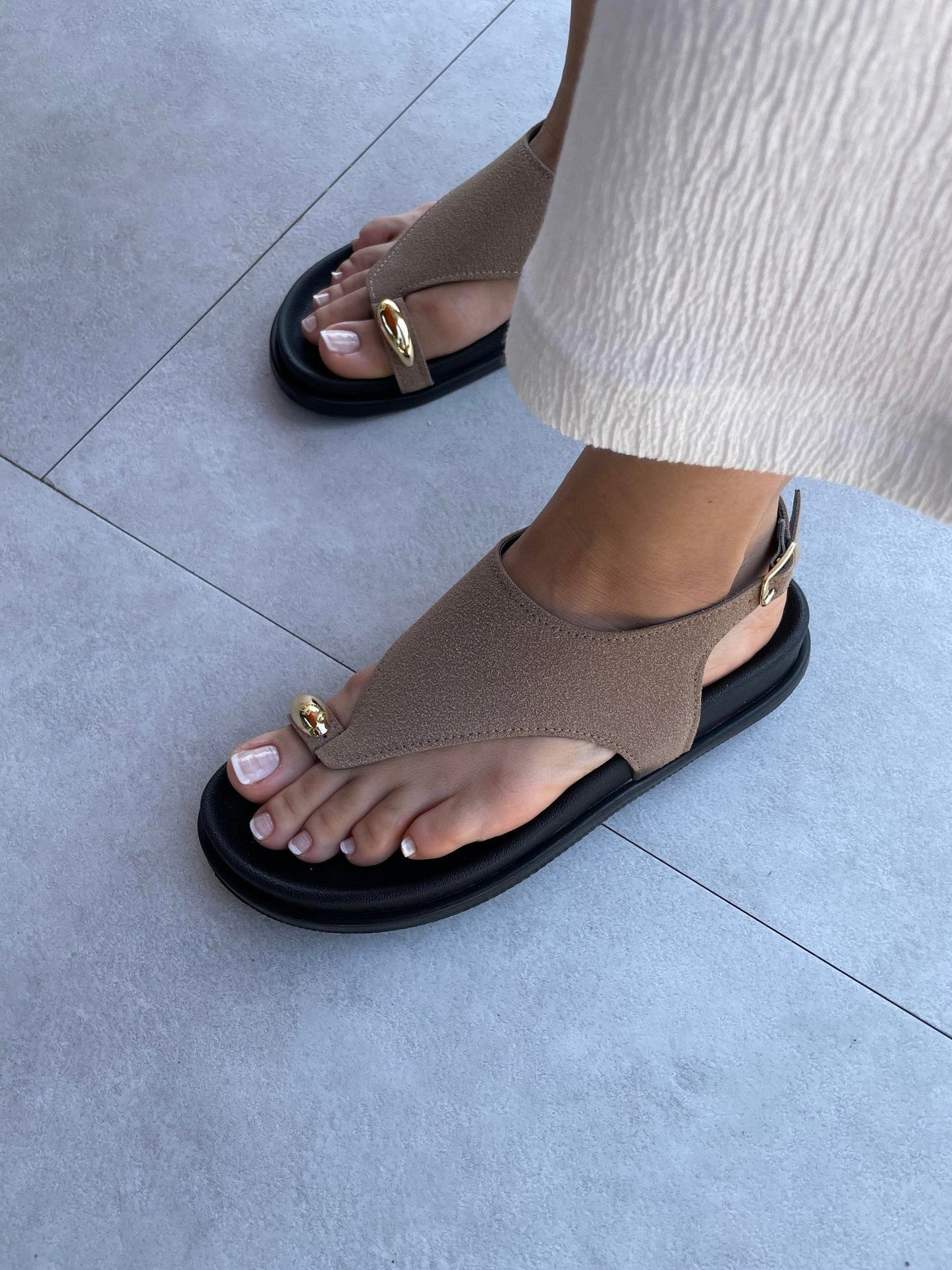 Metal Buckle Suede Sandals