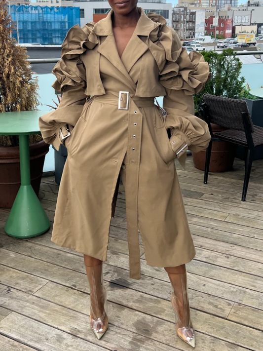 Three-Dimensional Ruffled Jacket