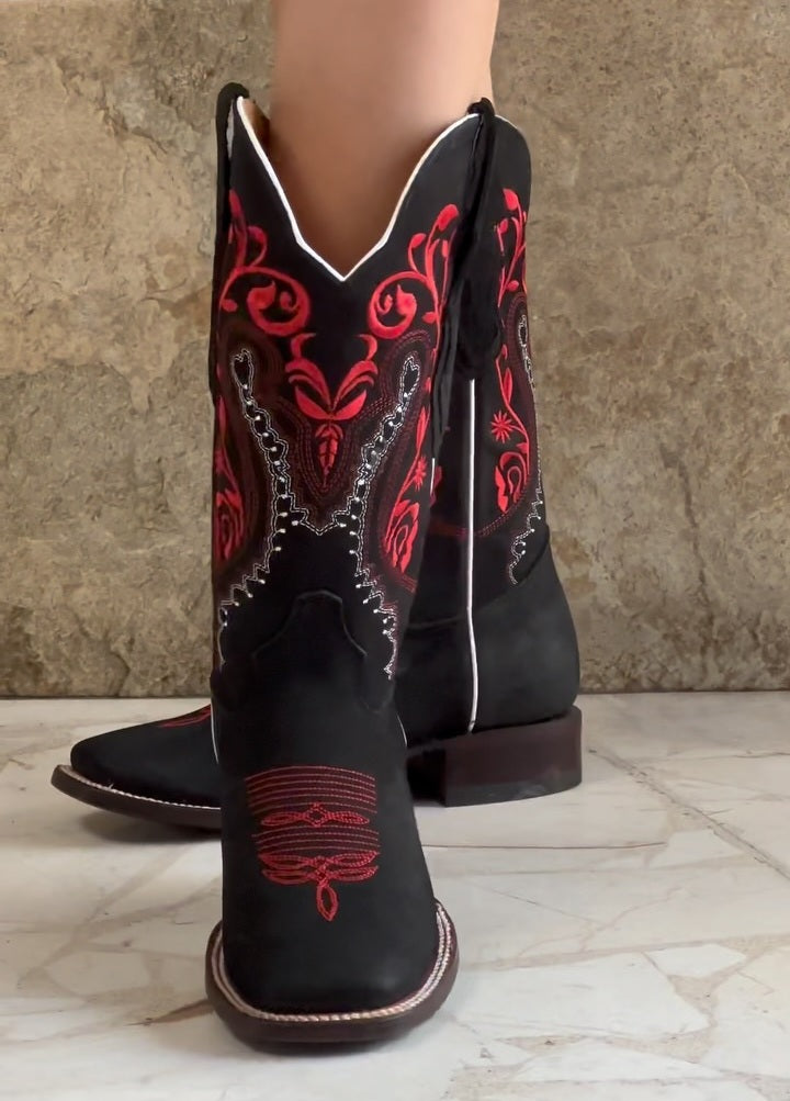 Vintage Embroidered Cowgirl Boots