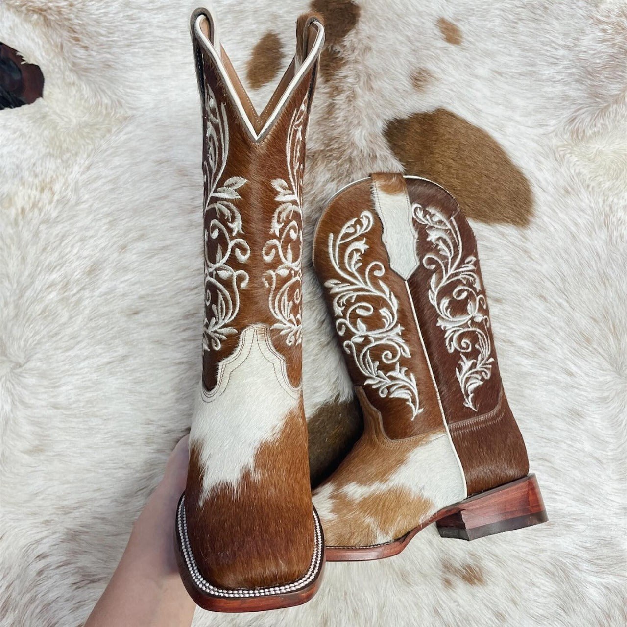 Honey Bulldog Boots