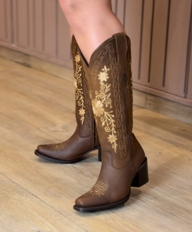 Daisy Embroidered Western Boots
