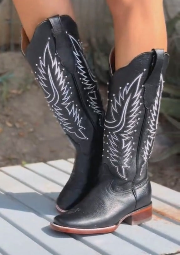 Italian Cowhide Embroidered Boots